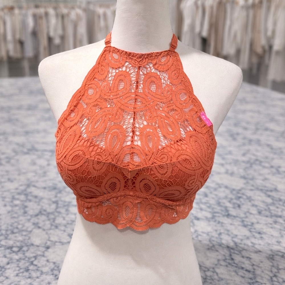 Victoria’s Secret Coral Lace High Neck Halter Bralette Small NWT